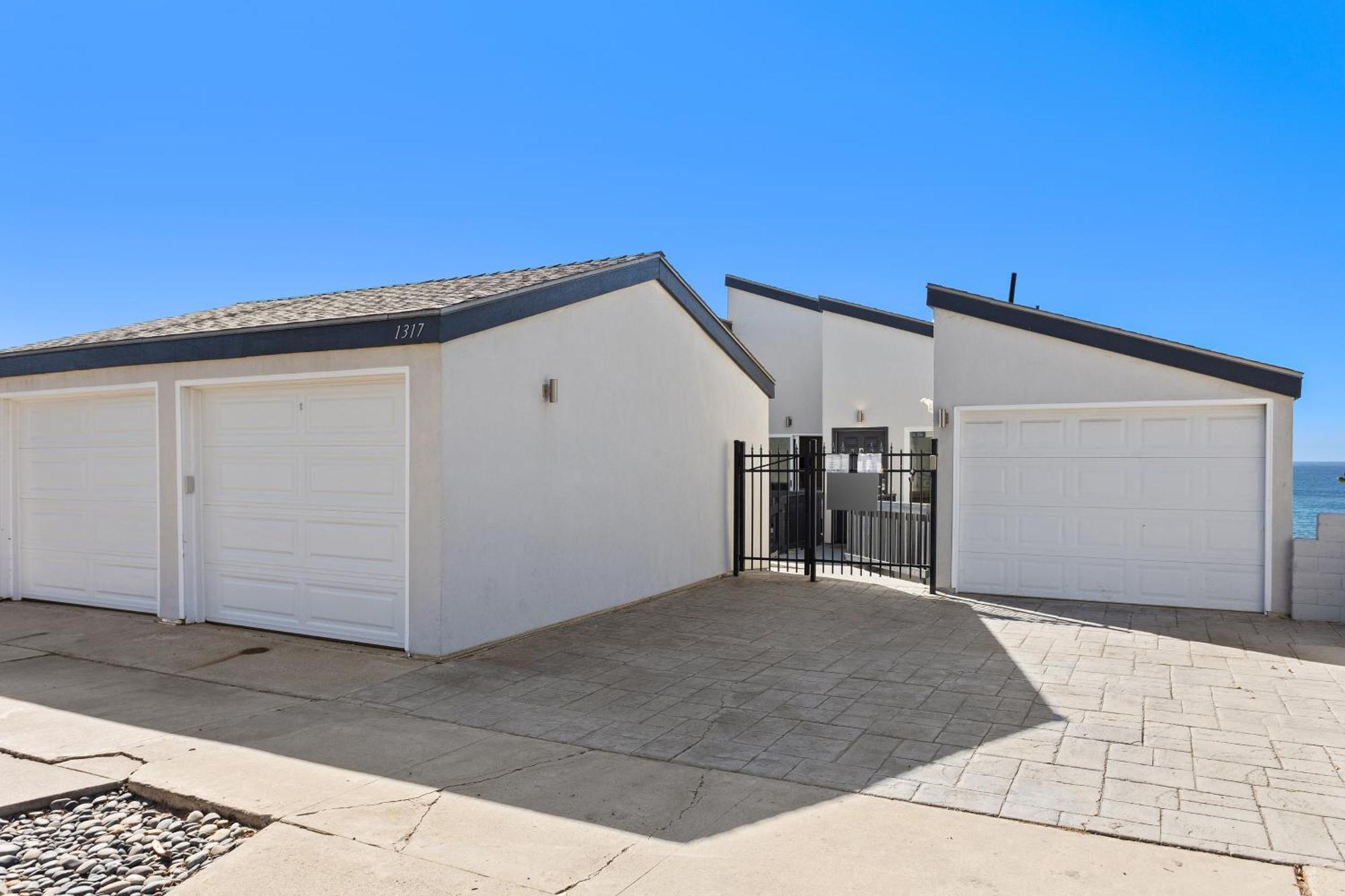 Oceanfront 3-Unit Complex - Private Deck - Bbq Villa Oceanside Exterior photo